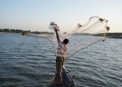 EmotionPlanet-voyages-Asie-Cambodge-pêcheur