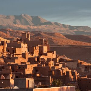 EmotionPlanet-Voyages-Immersion-Maroc-randonnée-désert-village