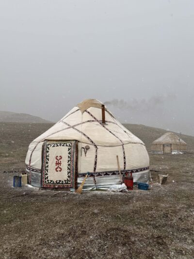 EmotionPlanet-Voyages-Asie-Kirghizistan-Yourte
