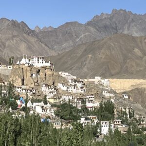 EmotionPlanet-voyages-Asie-Inde-Ladakh-monastère-Lamayuru-Kanwera-Monastère-Lamayuru