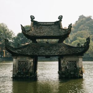 Emotion-Planet-voyages-Asie-Vietnam-pagode-Hanoi