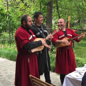 EmotionPlanet-voyages-Europe-Georgie-ChanteurTika