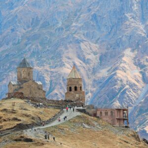 EmotionPlanet-voyages-Europe-Georgie-monastère-montagne