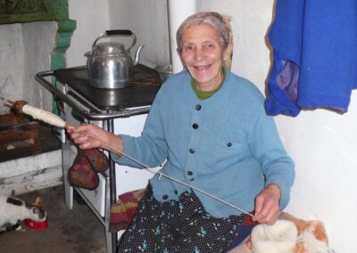 EmotionPlanet-voyages-Europe-Albanie-habitante-Rehove