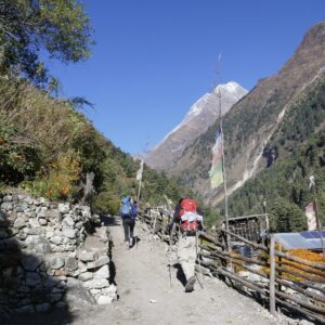 voyage initiatique nepal trek annapurnas immersion