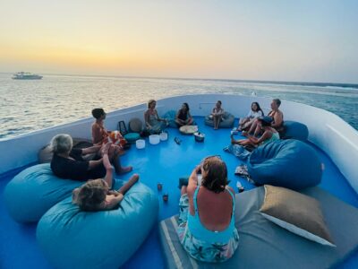 Emotion-Planet-voyage-Egypte-dauphin-soins-energetiques-vibratoire-groupe