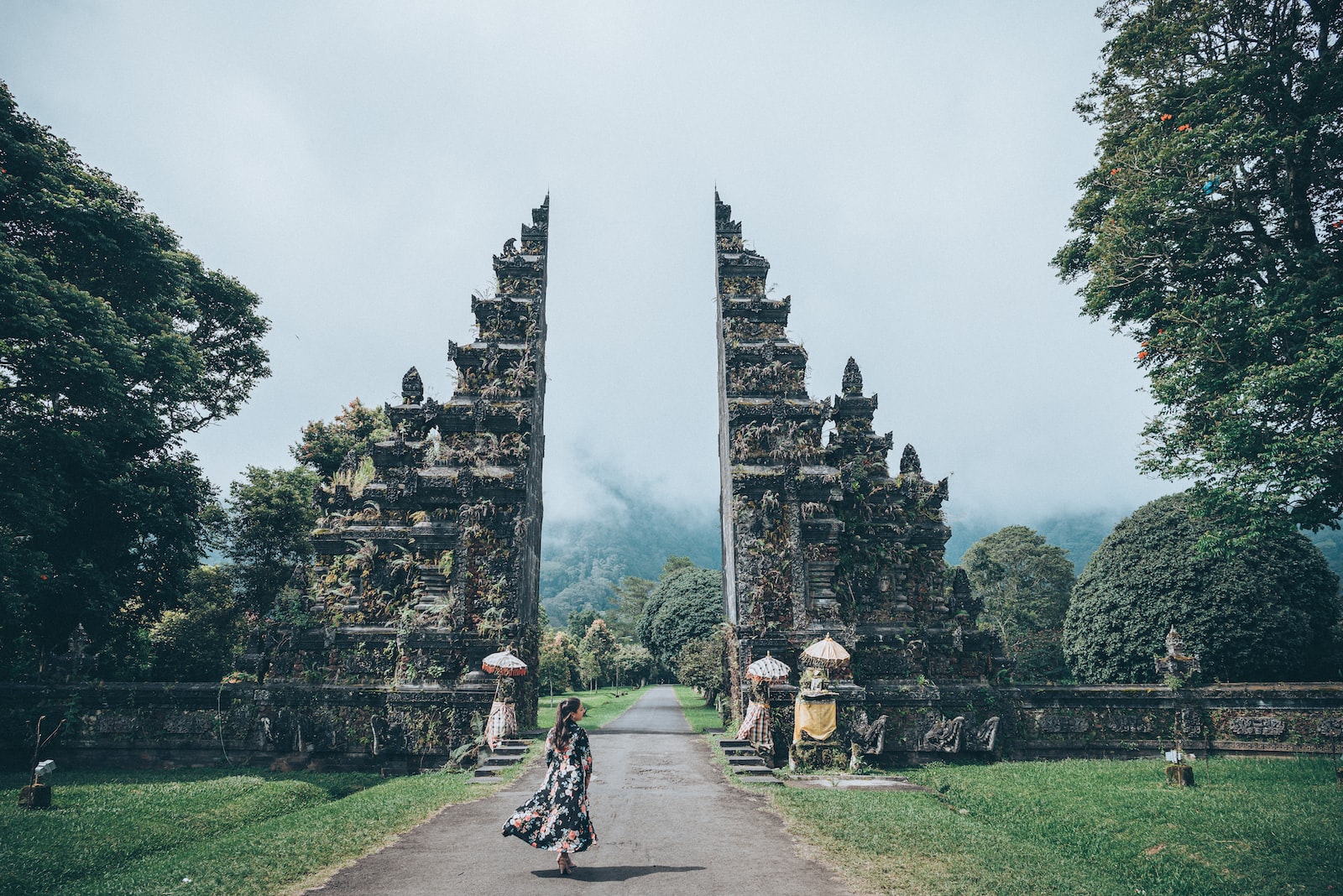 emotion planet voyage bali initiatique polarité masculine feminine temple