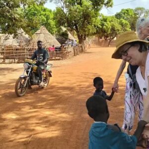 Emotion-Planet-voyage-senegal-pays-bassari-trek-immersion-enfants.jpg