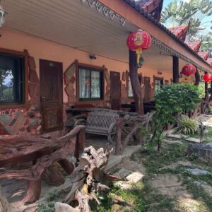 Emotion Planet voyage thailande refuge éléphants sons sacrés logement