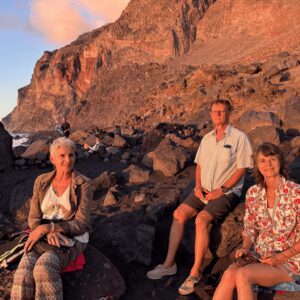 EmotionPlanet-voyages-Islagomera-voyageurs-coucherdesoleil