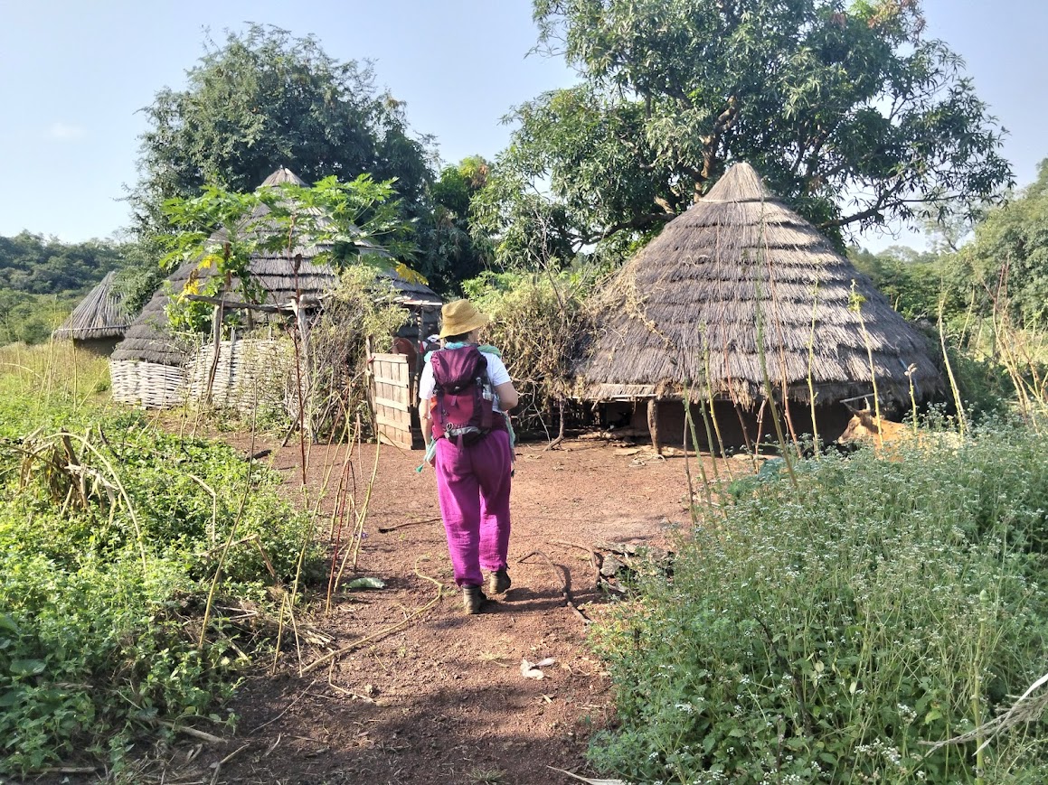 Emotion-Planet-voyage-surprise-mystere-village-pays bassari