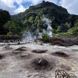 Emotion-Planet-Malik-Furnas-nature-volcan-fumerolles
